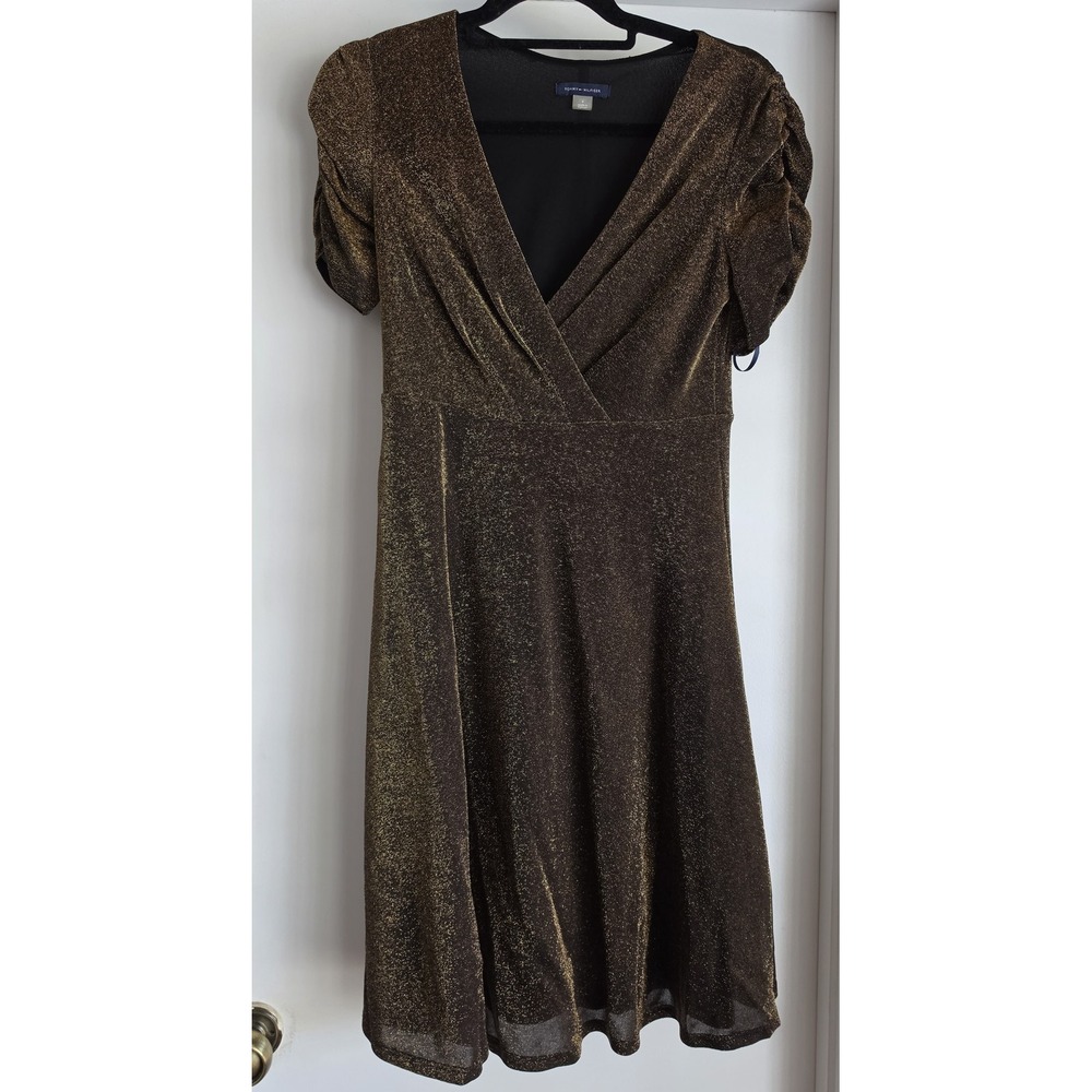 Tommy Hilfiger Mini Dress Size 4 Party V-Neck Gold Black Short Sleeve Cocktail